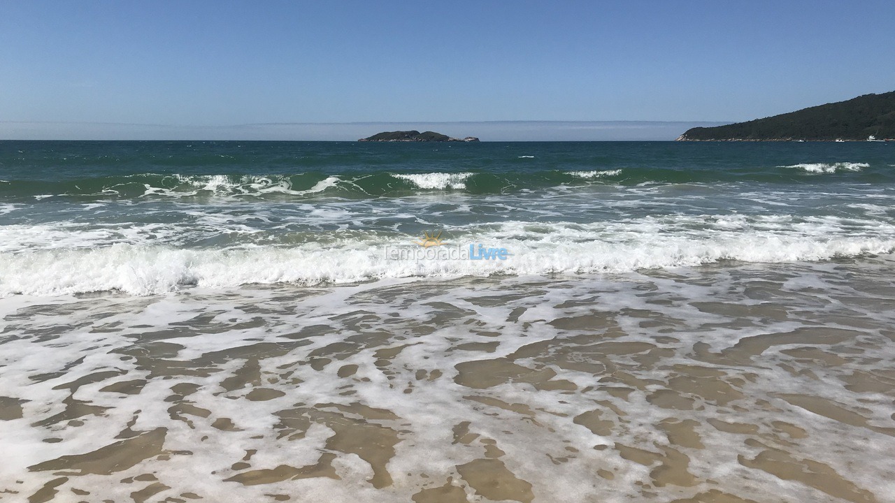 Casa para aluguel de temporada em Florianopolis (Praia dos Ingleses)