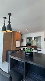 Apartamento a 150 m del mar | 3 suites + salón climatizado | 2 plazas de aparcamiento