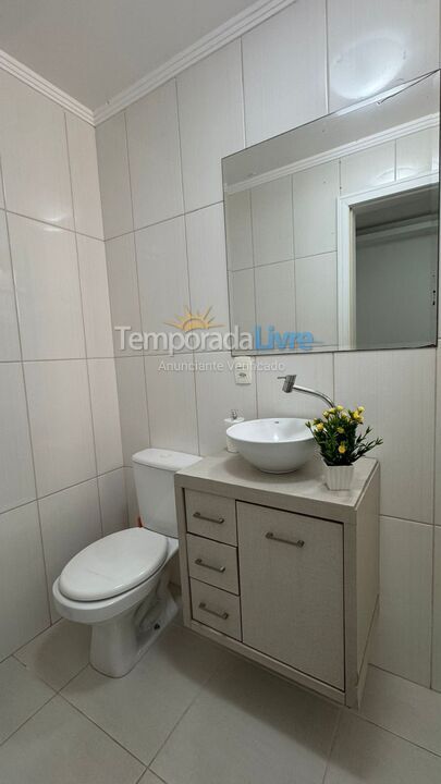 Apartamento para alquiler de vacaciones em Itapema (Meia Praia)