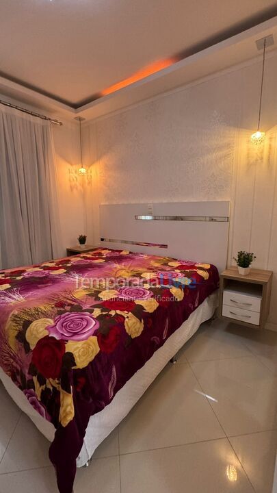 Apartamento para alquiler de vacaciones em Itapema (Meia Praia)