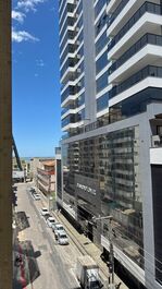 Apartamento a 150 m del mar | 3 suites + salón climatizado | 2 plazas de aparcamiento