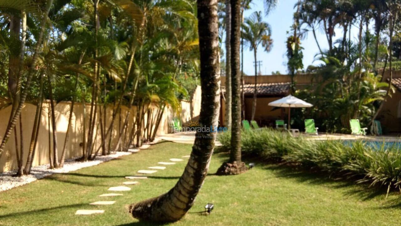 Casa para alquiler de vacaciones em São Sebastião (Camburi)