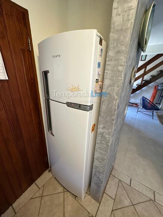 Casa para alquiler de vacaciones em São Sebastião (Camburi)