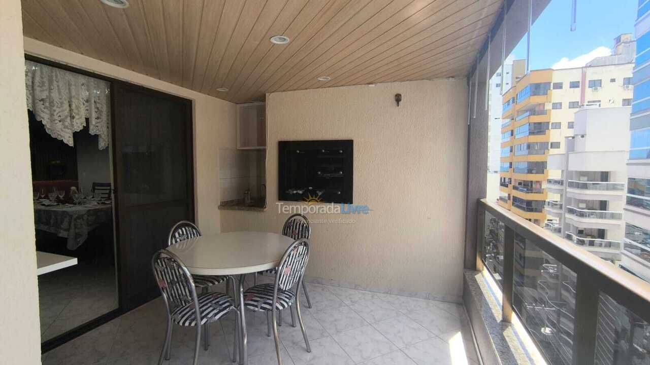 Apartment for vacation rental in Itapema (Meia Praia)