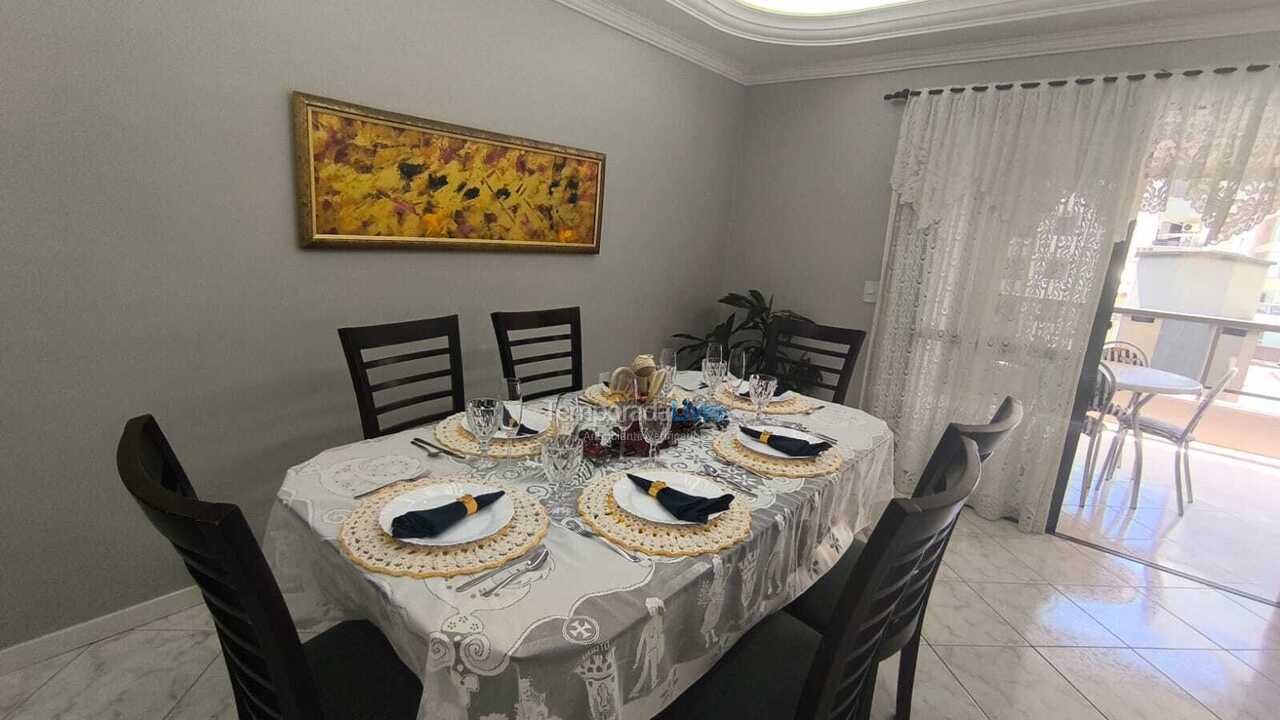 Apartment for vacation rental in Itapema (Meia Praia)