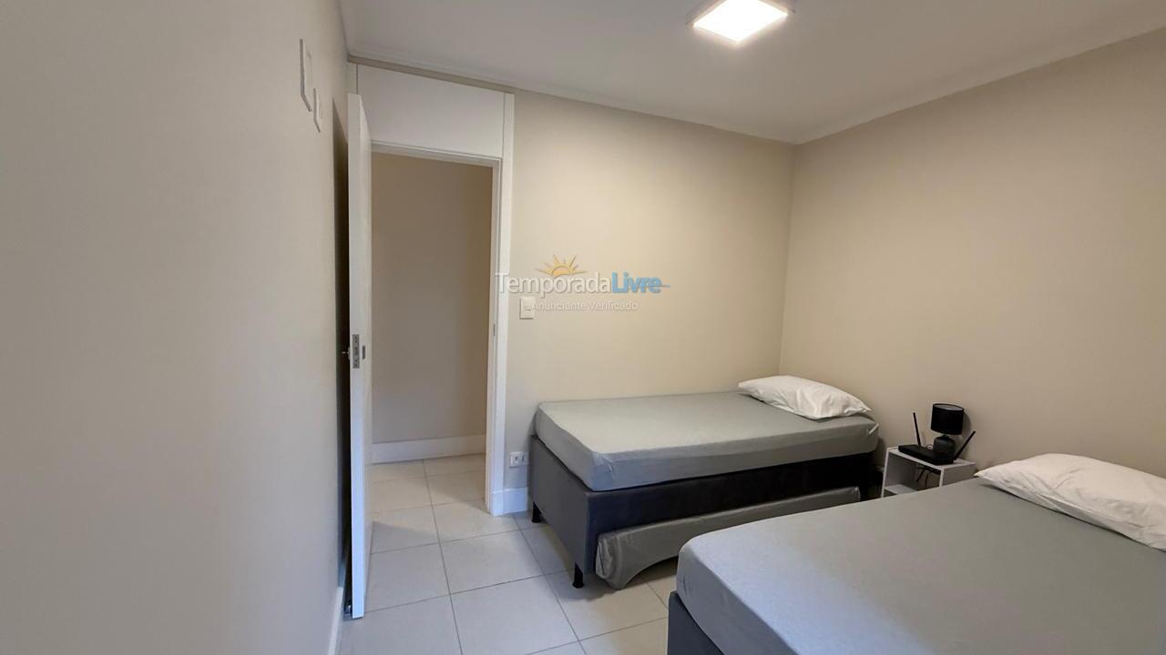 Apartment for vacation rental in Ubatuba (Praia Grande)