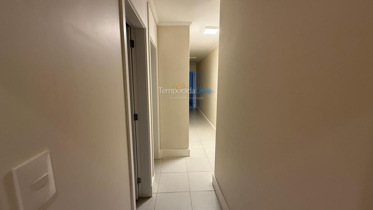 Apartment for vacation rental in Ubatuba (Praia Grande)