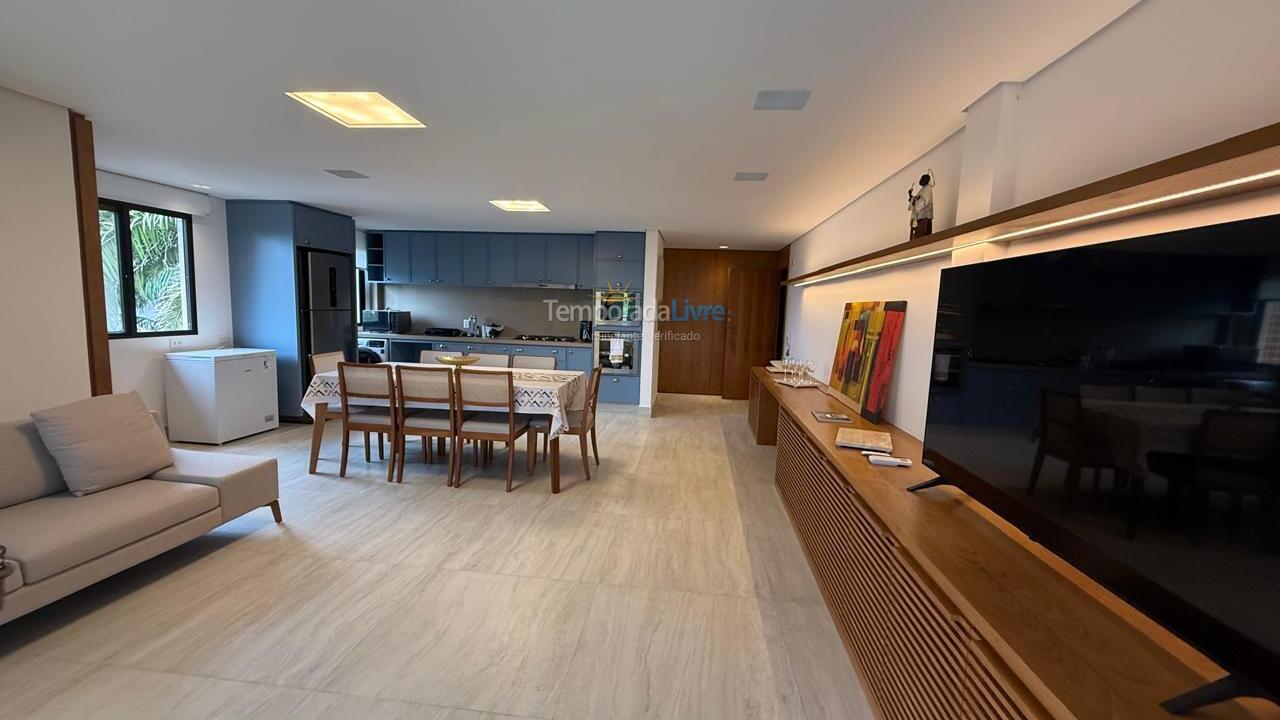 Apartment for vacation rental in Ubatuba (Praia Grande)