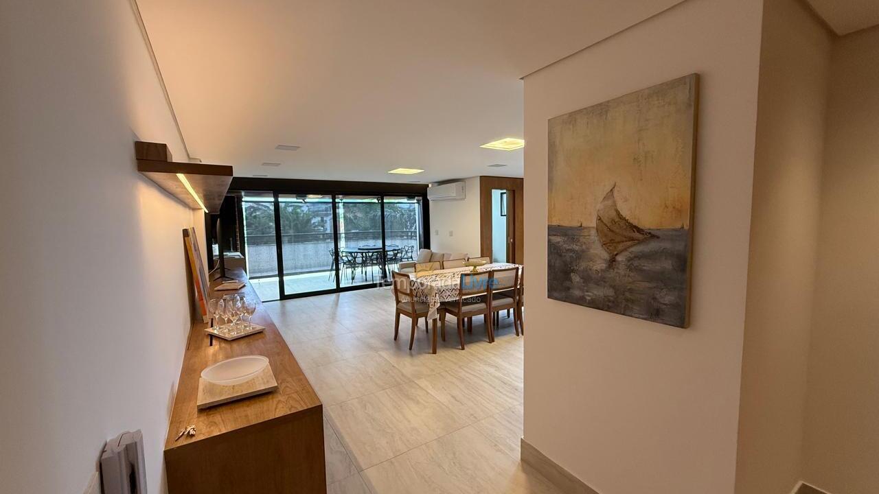 Apartment for vacation rental in Ubatuba (Praia Grande)