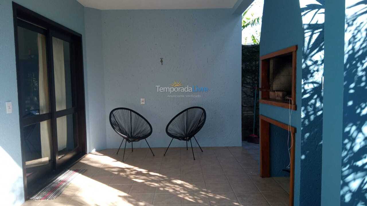 House for vacation rental in Garopaba (Morrinhos)