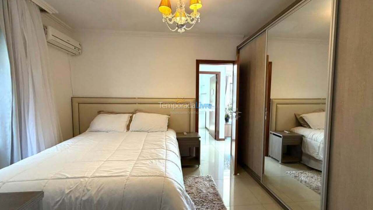 House for vacation rental in Balneário Camboriú (Nações)