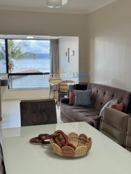 Apartamento para aluguel de temporada em Itapema (Centro)