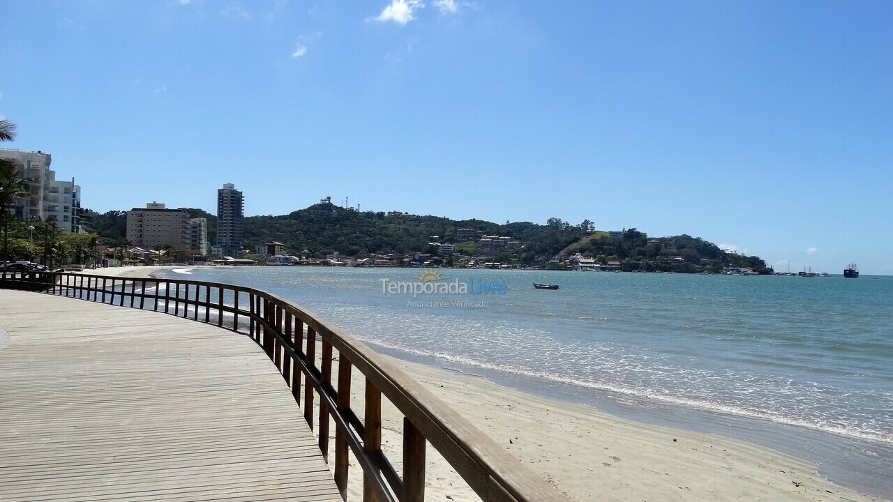 Apartamento para aluguel de temporada em Itapema (Centro)