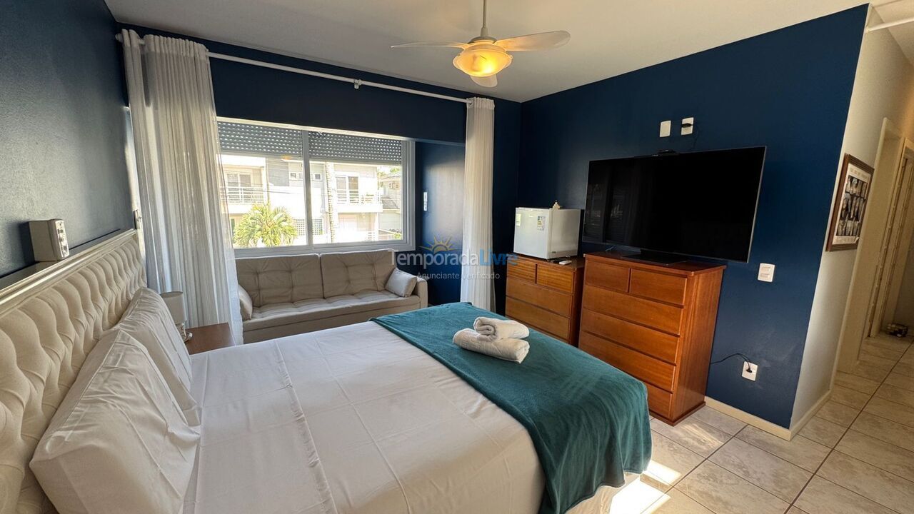 Casa para aluguel de temporada em Florianopolis (Jurerê Internacional)