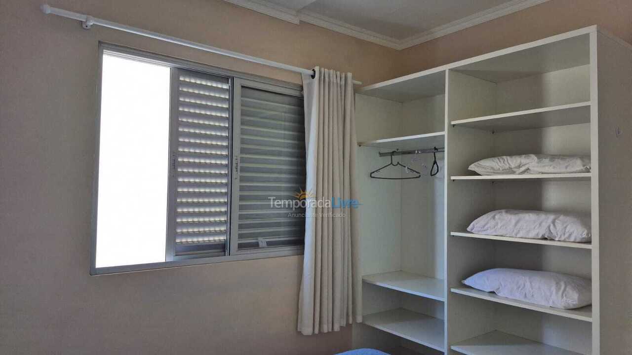 Apartamento para aluguel de temporada em Florianopolis (Canasvieiras)