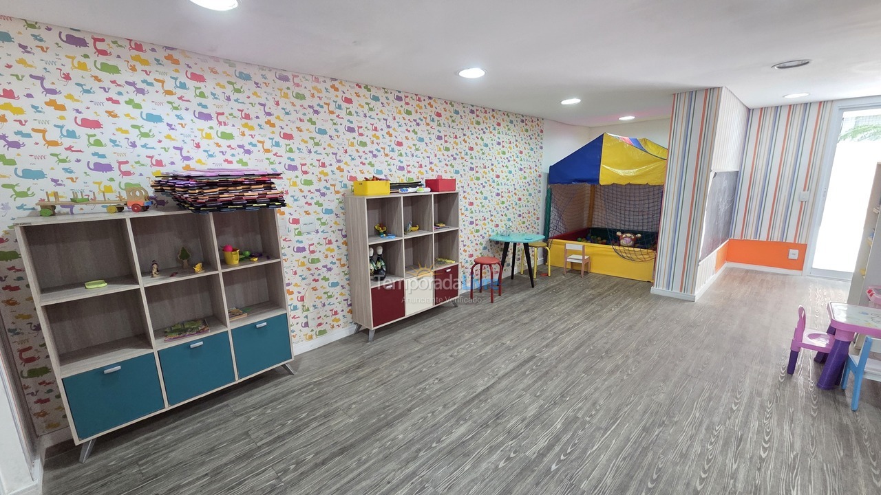 Apartment for vacation rental in Guarujá (Astúrias)