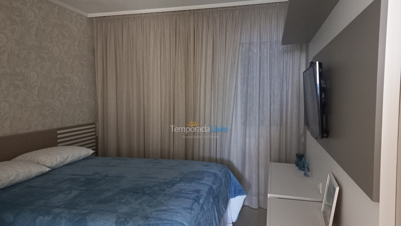 Apartment for vacation rental in Matinhos (Caiobá)