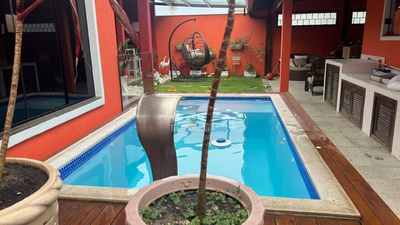 House for vacation rental in Cabo Frio (Peró)
