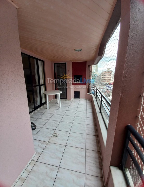 Apartment for vacation rental in Itapema (Meia Praia)