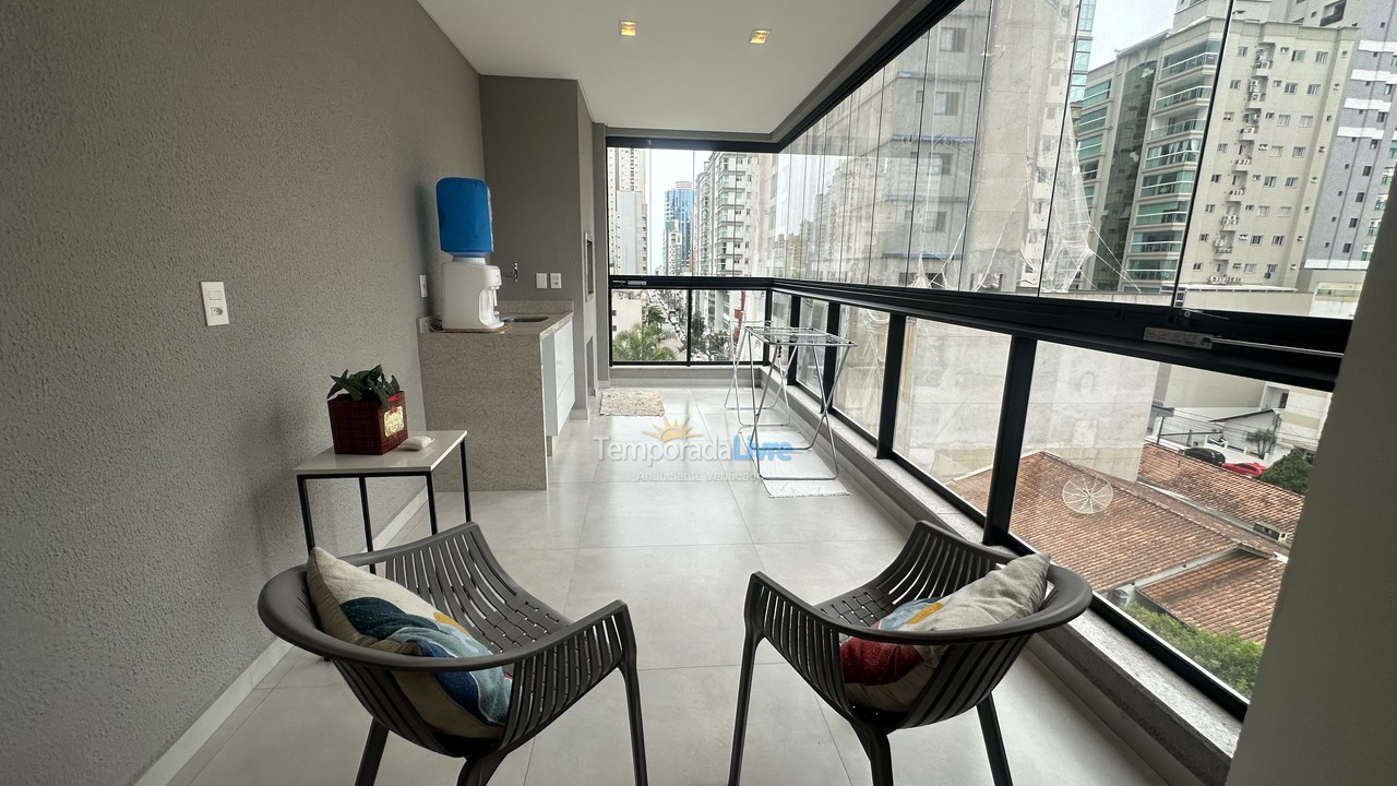 Apartamento para alquiler de vacaciones em Itapema (Meia Praia)