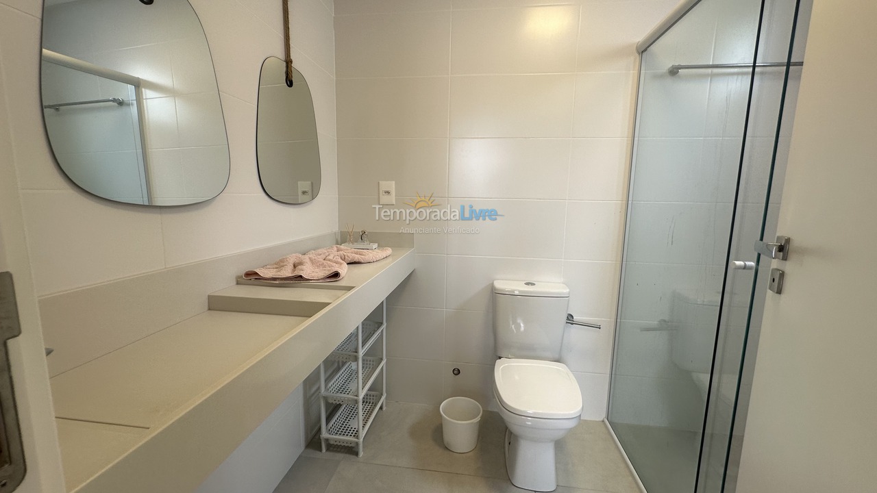 Apartamento para alquiler de vacaciones em Itapema (Meia Praia)