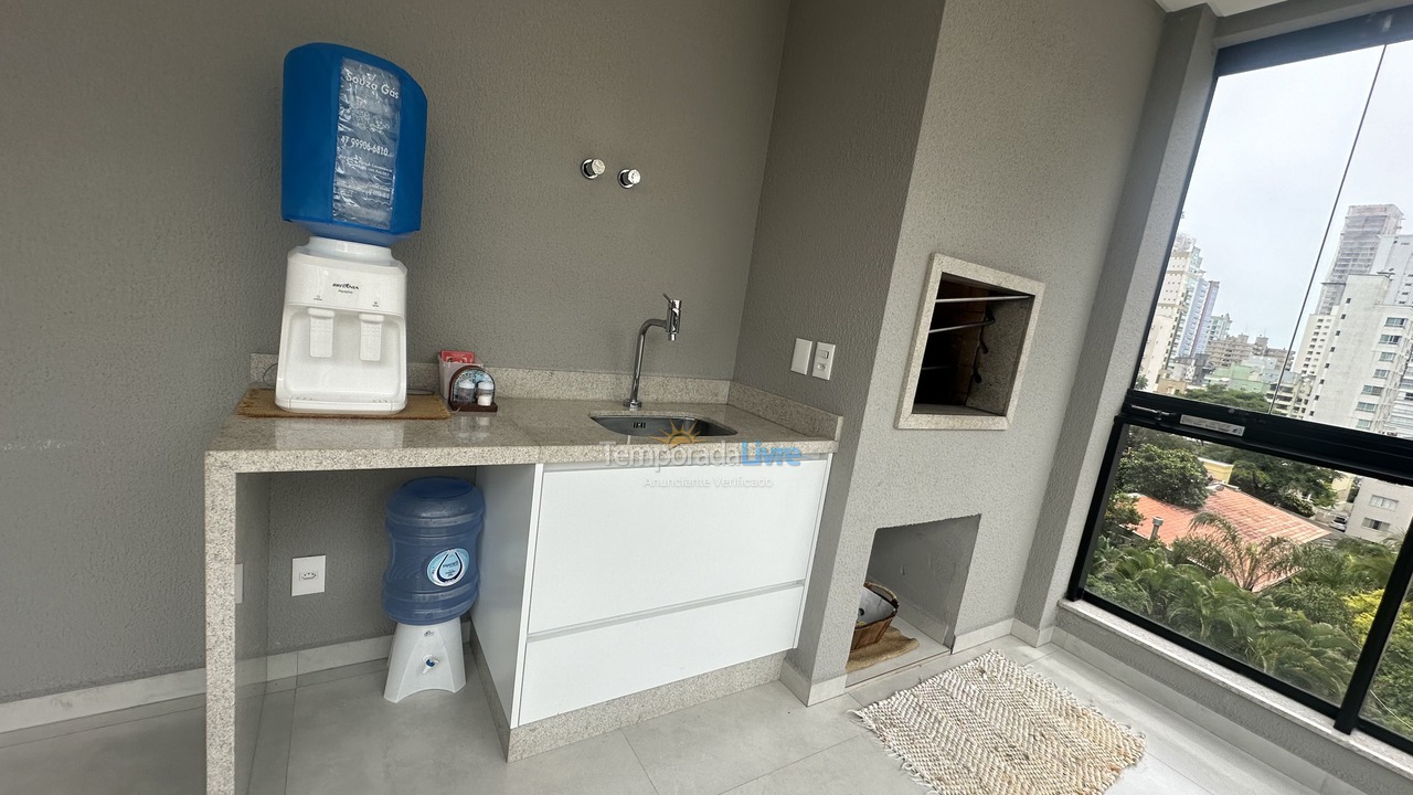 Apartamento para alquiler de vacaciones em Itapema (Meia Praia)
