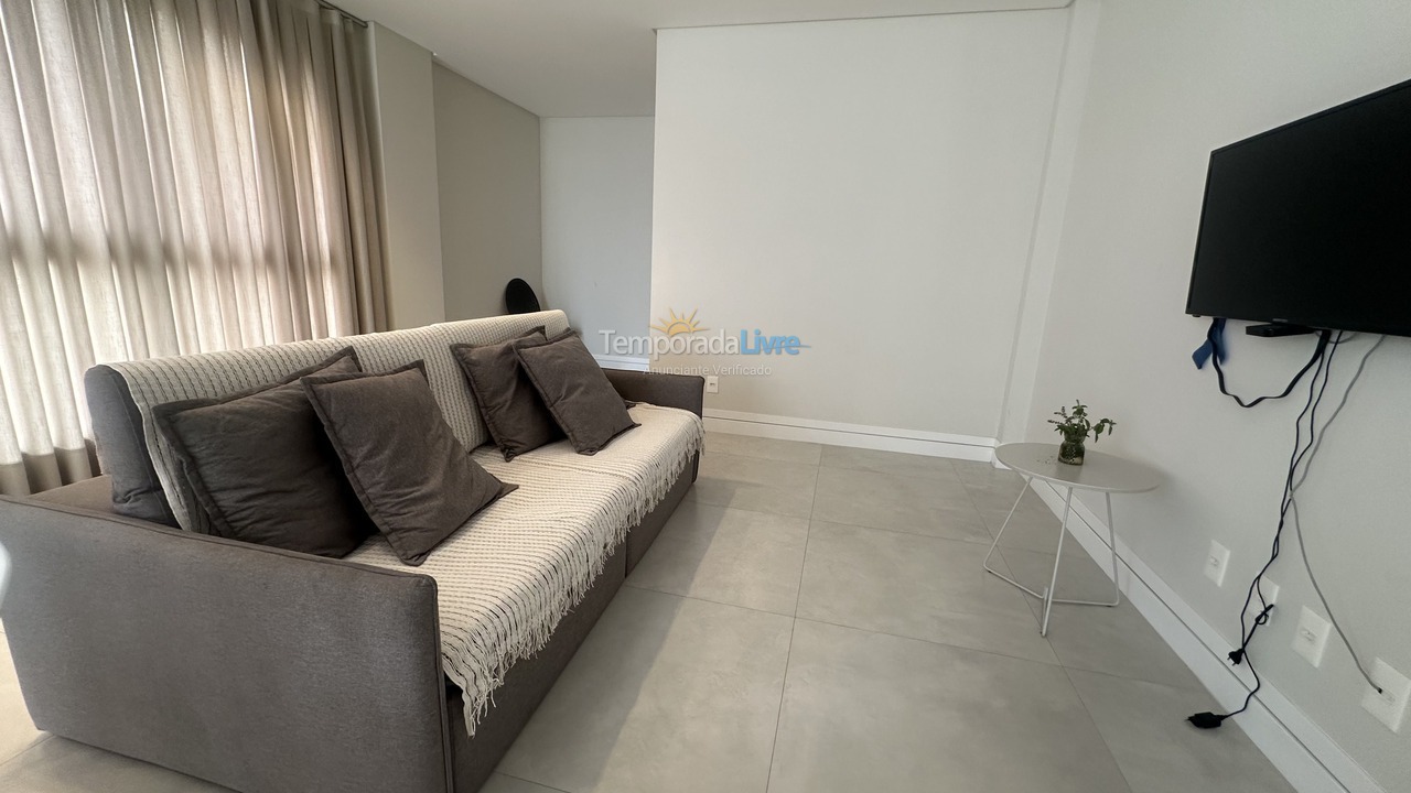 Apartamento para alquiler de vacaciones em Itapema (Meia Praia)