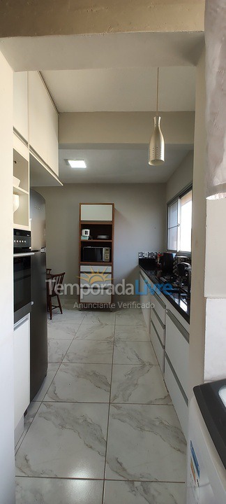 Casa para aluguel de temporada em Vila Velha (Praia de Itaparica)