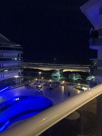 Apartamento frente mar na Praia Brava