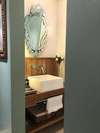 Apartamento frente mar na Praia Brava