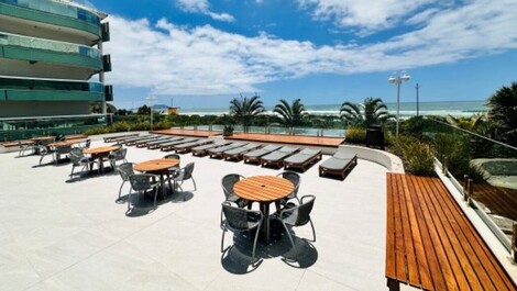 Apartamento frente mar na Praia Brava