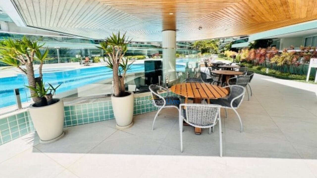 Apartamento para aluguel de temporada em Florianópolis (Praia Brava)