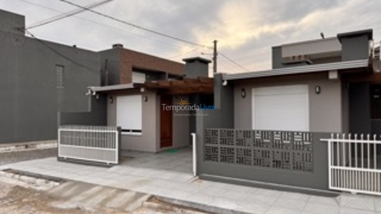 House for vacation rental in Passo de Torres (Praia dos Molhes)