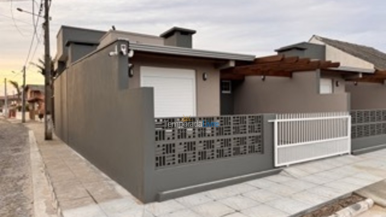 House for vacation rental in Passo de Torres (Praia dos Molhes)