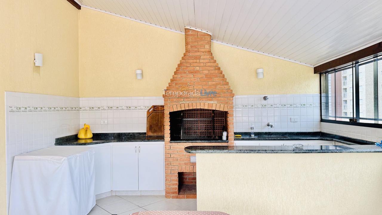 Apartment for vacation rental in Guarujá (Enseada)