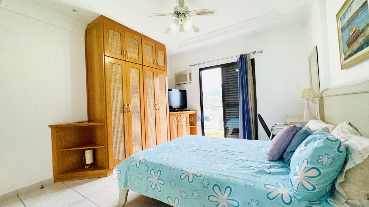 Apartment for vacation rental in Guarujá (Enseada)