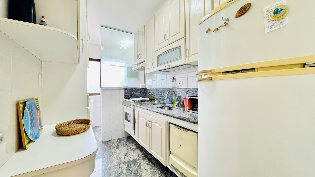 Apartment for vacation rental in Guarujá (Enseada)