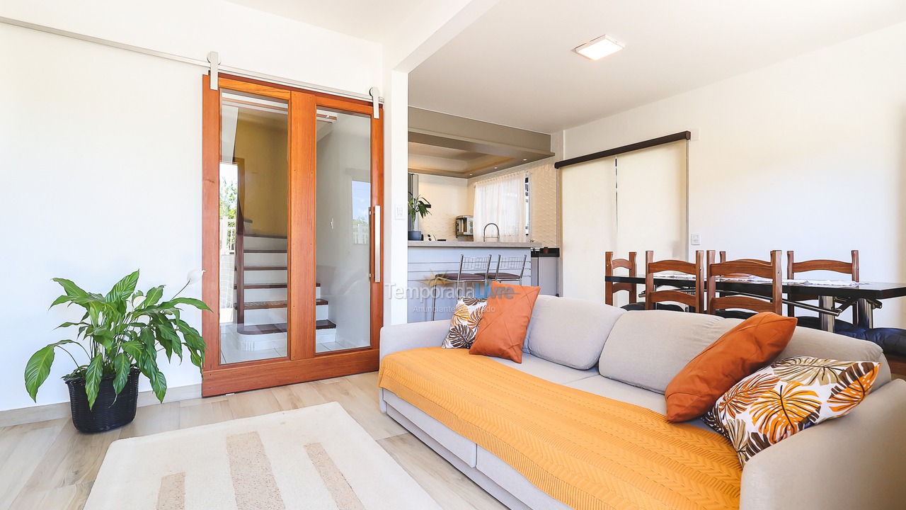 Casa para alquiler de vacaciones em Florianópolis (Praia da Armação)