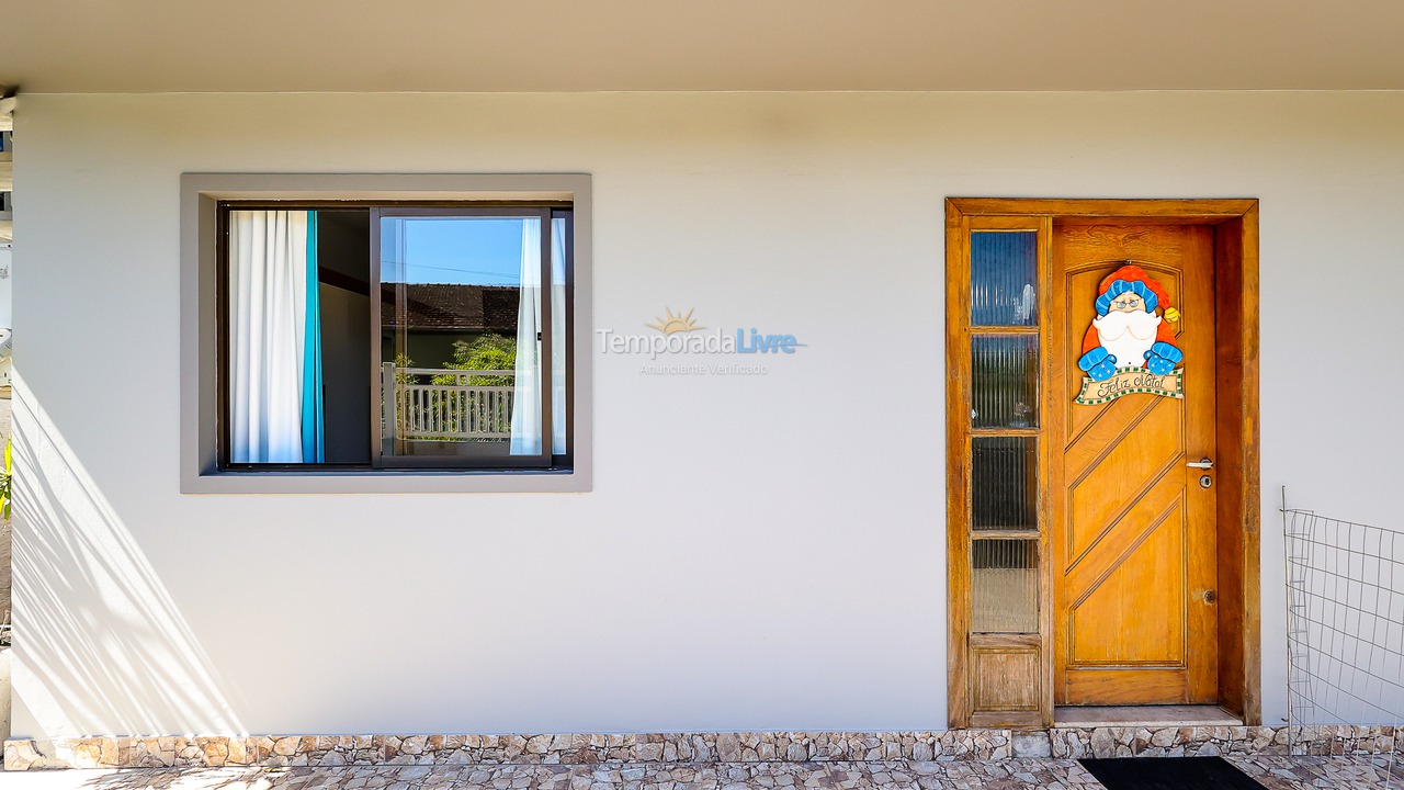 Casa para alquiler de vacaciones em Florianópolis (Praia da Armação)