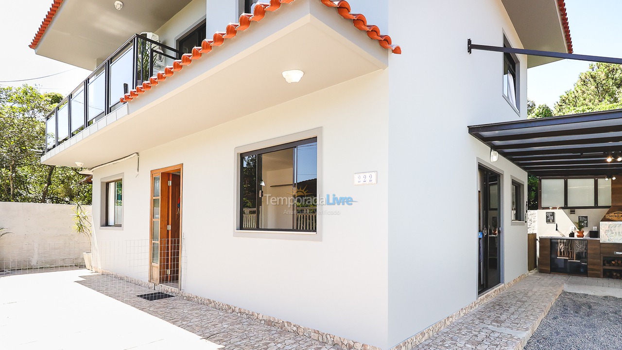 Casa para alquiler de vacaciones em Florianópolis (Praia da Armação)