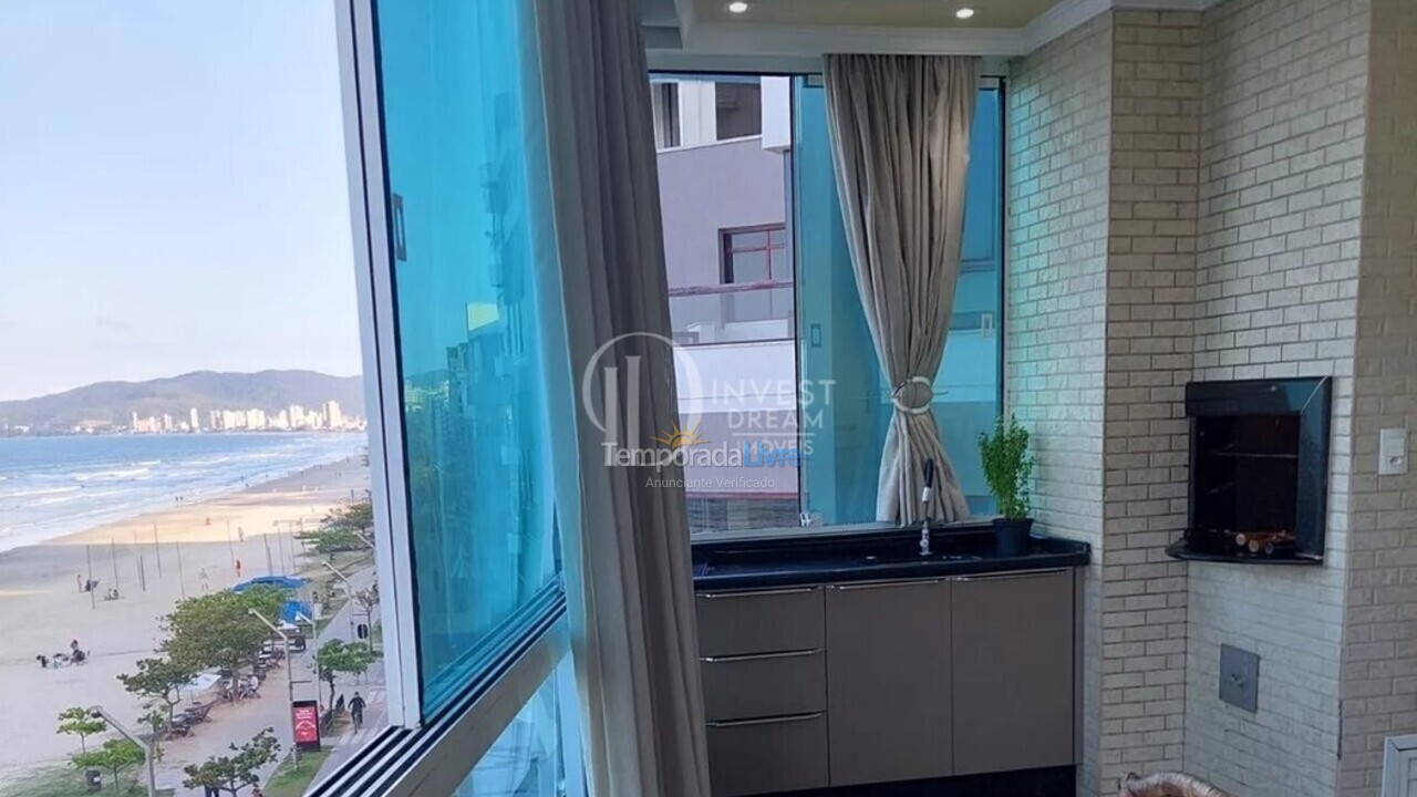 Apartment for vacation rental in Itapema (Meia Praia)