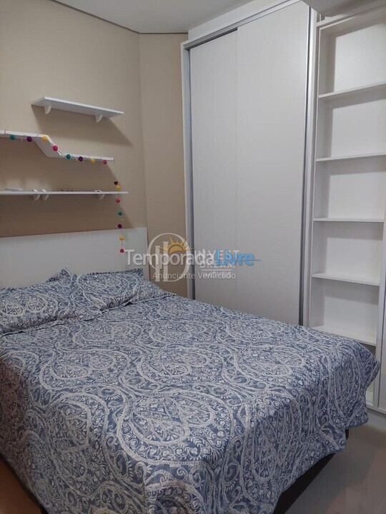 Apartment for vacation rental in Itapema (Meia Praia)