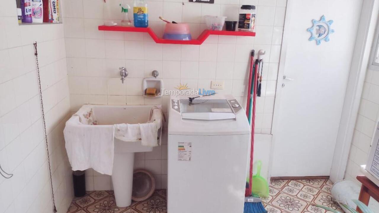 Apartamento para aluguel de temporada em Guarujá (Pitangueiras)