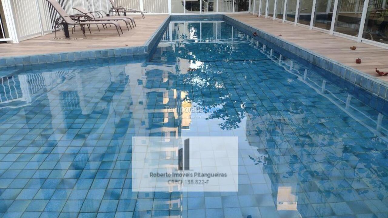 Apartamento para aluguel de temporada em Guarujá (Pitangueiras)