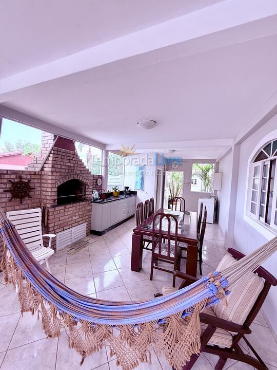 Casa para aluguel de temporada em Florianópolis (Ponta das Canas)