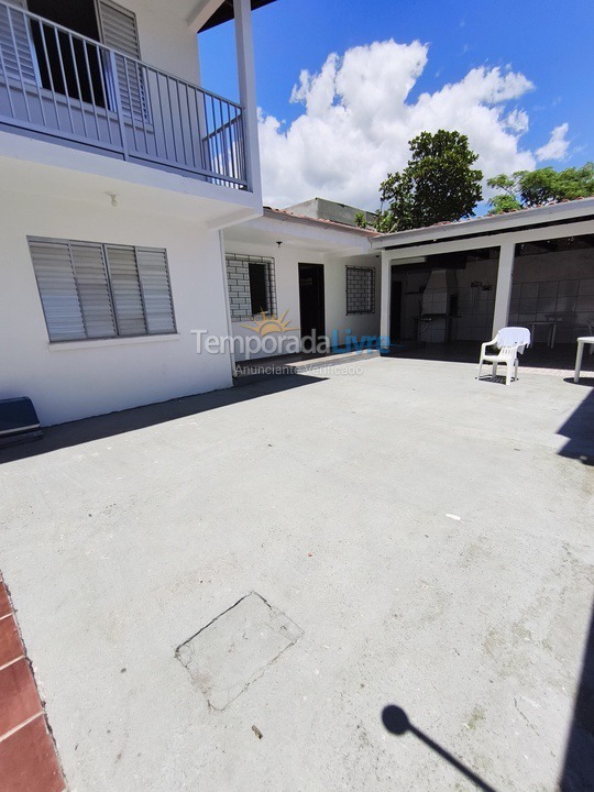 Casa para alquiler de vacaciones em Guaratuba (Praia Central)