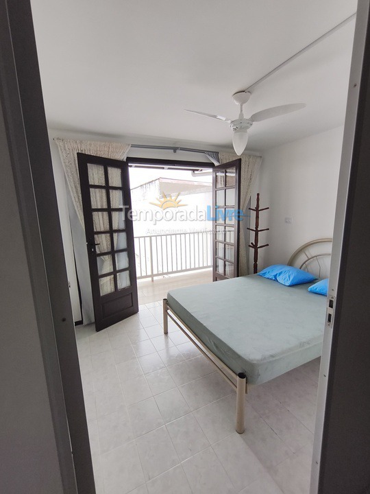 Casa para alquiler de vacaciones em Guaratuba (Praia Central)