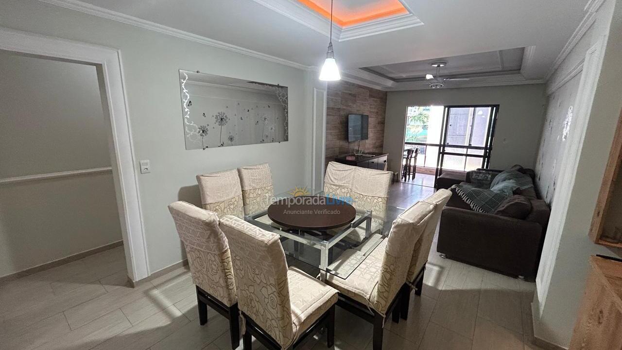 Apartment for vacation rental in Itapema (Centro)