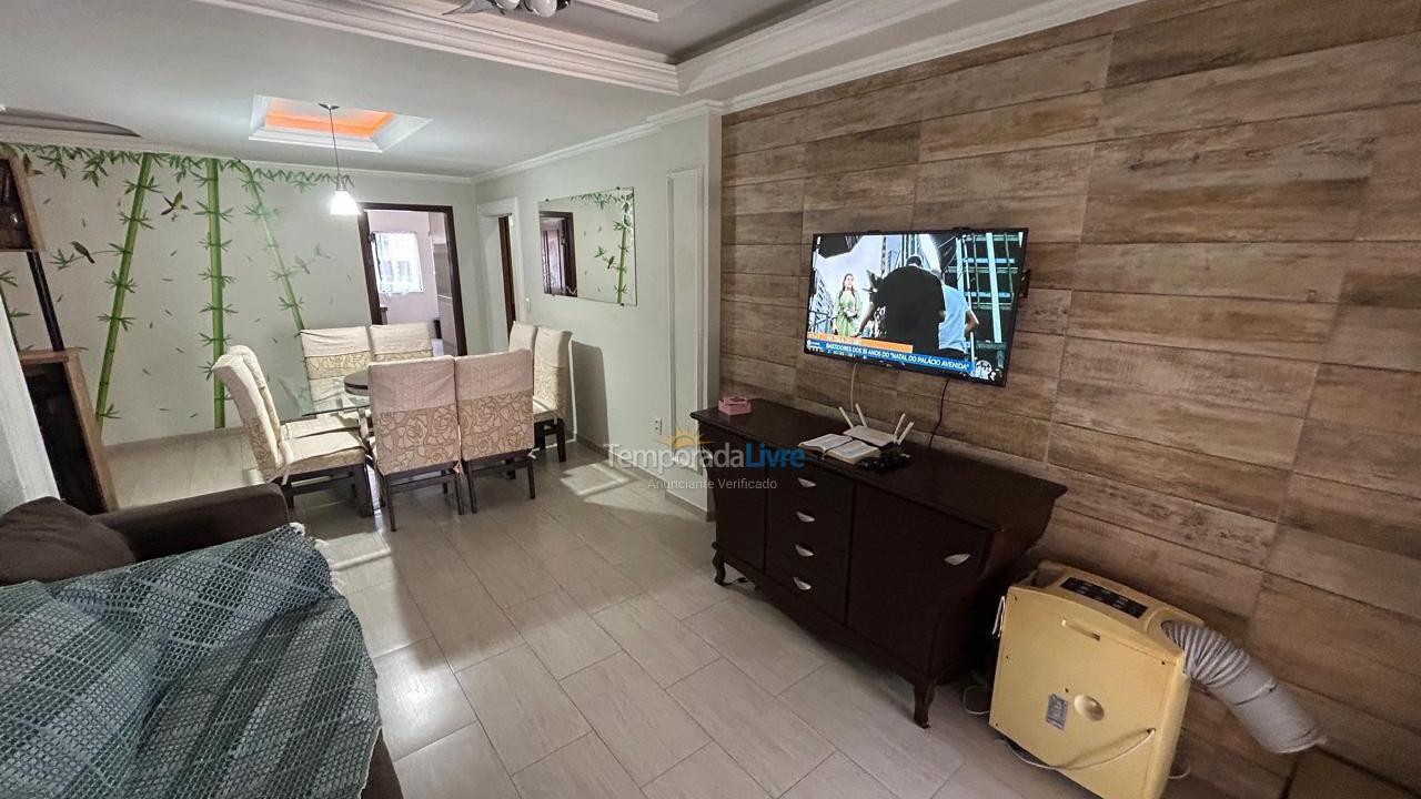 Apartment for vacation rental in Itapema (Centro)