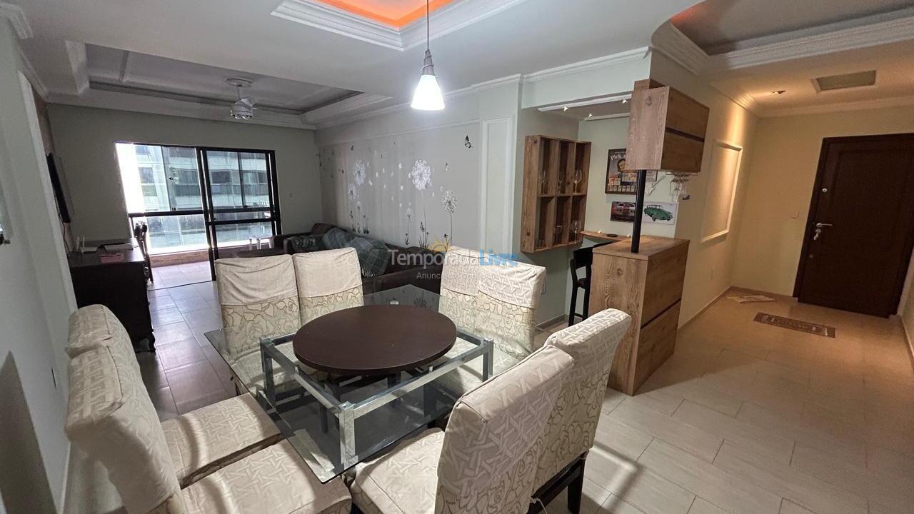 Apartment for vacation rental in Itapema (Centro)